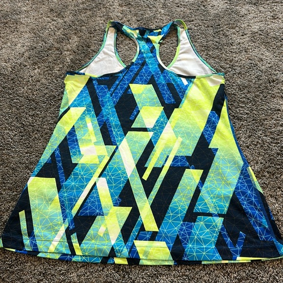 Athletic tank top - Picture 3 of 4
